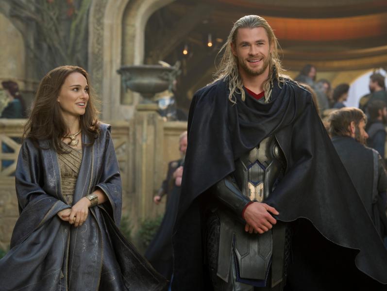 Jane Foster e Thor em Thor 2 personagens da Marvel puzzle