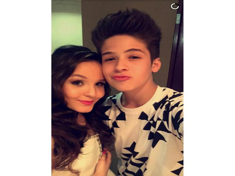 Jogo da Larissa Manoela & João Guilherme Puzzle puzzle