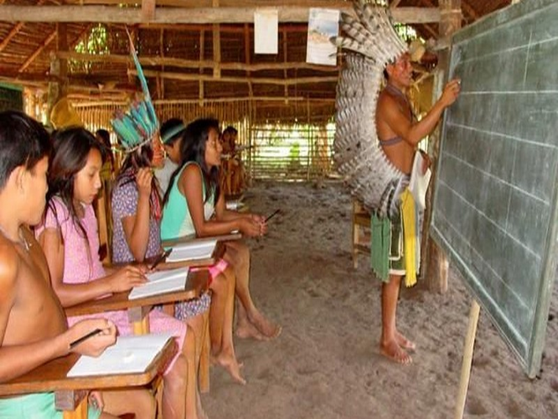 Escola indígena puzzle